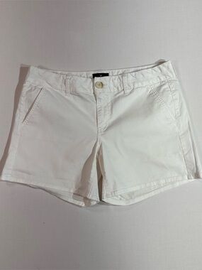 American Eagle Midi Chino Shorts
